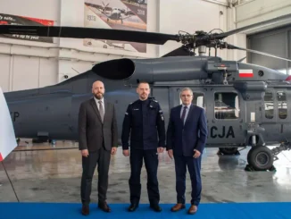 Commander-in-Chief of the Polish National Police, Maj. Gen. Marek Boron, officially accepted the S-70i Black Hawk helicopter during a visit to PZL Mielec.