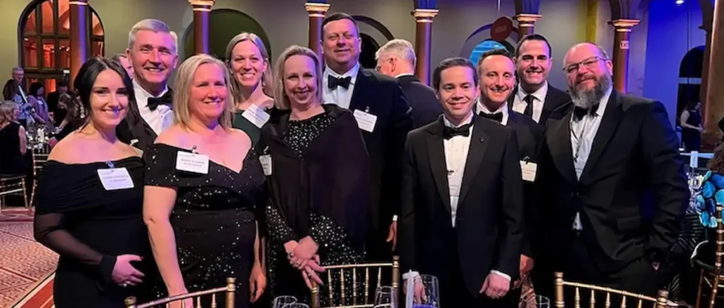 A Night to Remember GE Aerospace Honored with Laureate Awards Amy Gowder, president and CEO of Defense & Systems (fifth from left), with members of the XA100 team at the 2025 Laureate Awards ceremony.