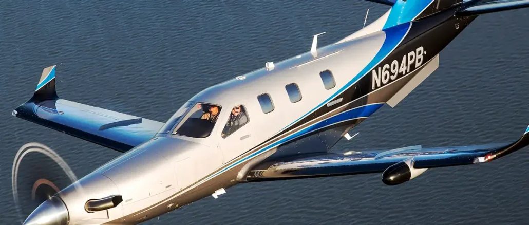 daher d900 A Socata TBM 900 photographed in flight.